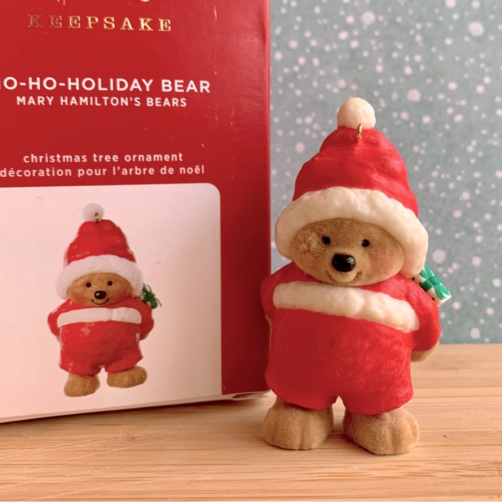 Hallmark Keepsake Ornament * Ho-Ho-Holiday Bear * 2020